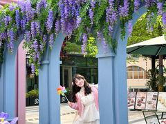 -中航城君尚购物中心
