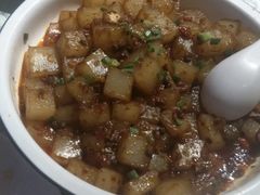 石锅凉粉-巴特餐饮6加1音乐餐吧·新疆菜
