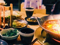 -湊湊火锅·茶憩(杭州湖滨银泰in77店)
