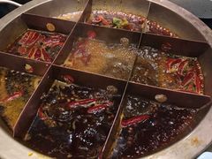 -川中故事·成都老火锅(东书房店)