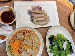 凉皮-贯贯吉·清真餐厅(浙江中路店)