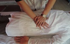 -和寿堂·艾灸·推拿按摩减肥中心