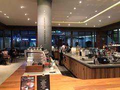 自助取餐区-星巴克臻选(广州二沙岛文立方店)