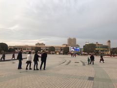 -艾提尕尔清真寺