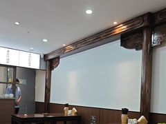 -蟹上黄·蟹黄面·江南糖水(人民广场店)