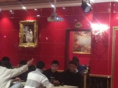 -小森林·轻奢派对轰趴馆(温江大学城店)