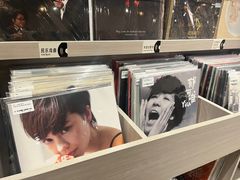 -浣熊唱片店(上海影城店)