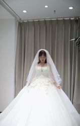 -台湾蔡美月婚纱租赁