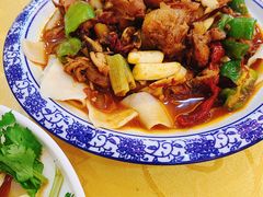 新疆大盘鸡-新疆巴州金丝特餐厅(大钟寺店)