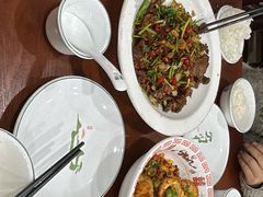 -湖南人家湘菜馆(镇江路店)