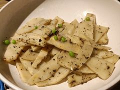 松露酱炒笋尖-小大董·烤鸭(凤凰汇店)