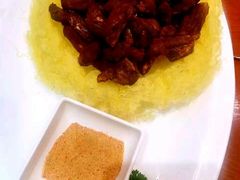 肉-罗浮宫酒店