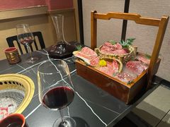 -山川小町·极番烧肉(新地假日广场店)
