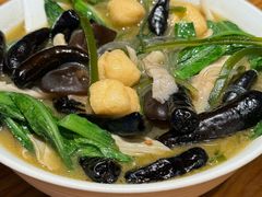 -金太阳海鲜烧烤·本地人餐厅(星海公园店)