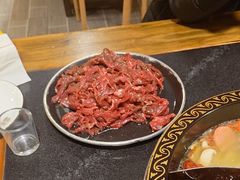 -小志家.野生菌鲜切牦牛肉牛杂火锅