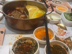 -小茉庐和牛自助火锅(龙湖万达店)