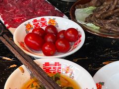 -憨孃孃·重庆老火锅(红山黑金店)