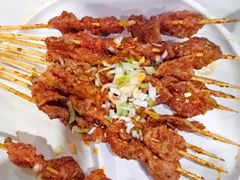 -卞二小串·鹤岗烧烤·坑烤(永定路店)