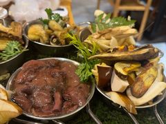 -一朵菌·野生菌探索家火锅(南亚店)