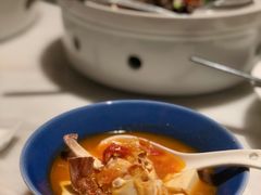 梭子蟹番茄豆腐煲-菲乐餐厅(三十年经营·湖滨路店)