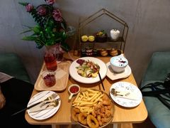 -ZING COFFEE 镜咖啡