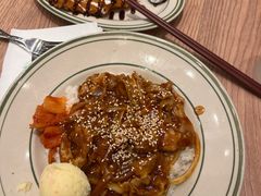 -玛格萝妮比萨屋(四平店)