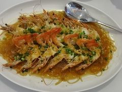 蒜蓉粉丝蒸红虾-醉辉皇上海之巅(上海中心大厦店)