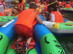 -安吉龙王山峡谷漂流