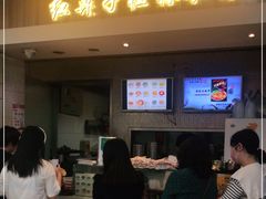 门面-红鼻子桂林米粉(金唐新光界店)