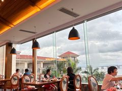 -V Bar海景扒房(北海湾惠龙万达嘉华酒店)