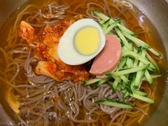 -青古韩式炭火烤肉店