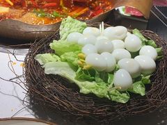 -墨居上隐·院子里火锅(峨眉店)