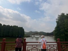 -星湖旅游景区七星岩