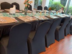 -杭州中升之星奔驰4S店(滨江店)