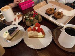 -黑草莓(重庆路店)