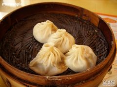 传说中超美味的小笼！-王興記(中山路店)