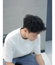-YESIDO椰岛造型烫发染发