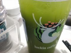 -瑞幸咖啡(灵芝地铁站店)