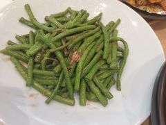 虾酱炒长豆角-聚福宝合苑食府(南头镇店)