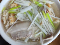 -金卯白肉罩火烧