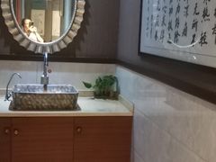 -莱蔻·圣灸堂·推拿艾灸(天山店)