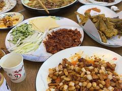 -小柒家第一锹东北菜(城关店)