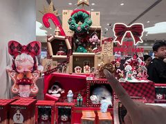 -泡泡玛特POPMART(国金街店)