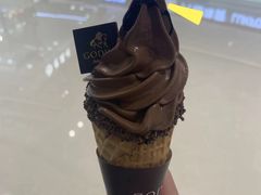 浓醇黑巧味软冰淇淋-GODIVA(海岸城店)
