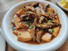 黄骨头鱼焖豆腐-客汀家宴·客家烟火 四季食材(集美店)