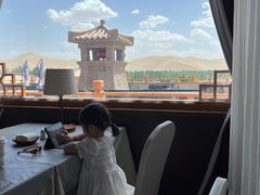 -敦煌山庄摘星阁