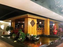 -盛彼得温泉度假酒店