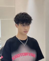-尤司男士国潮理发馆