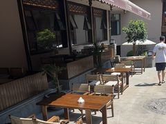 -华冠悠岚·庭院餐厅(青城后山店)