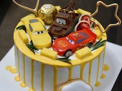 -半勺舒舒生日蛋糕店